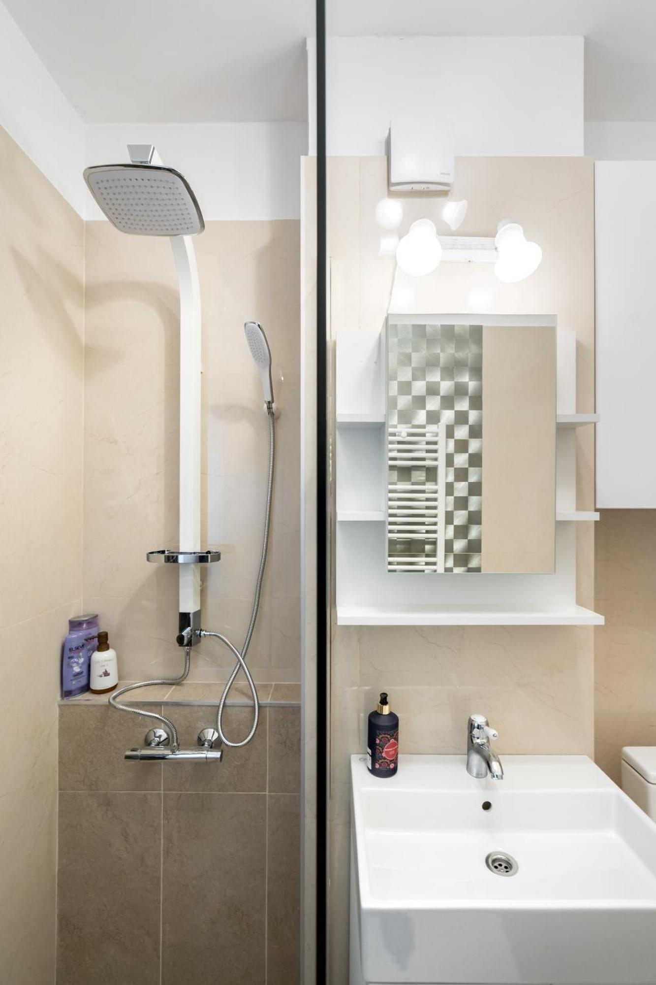 Urban Nest Studio Bucarest Esterno foto